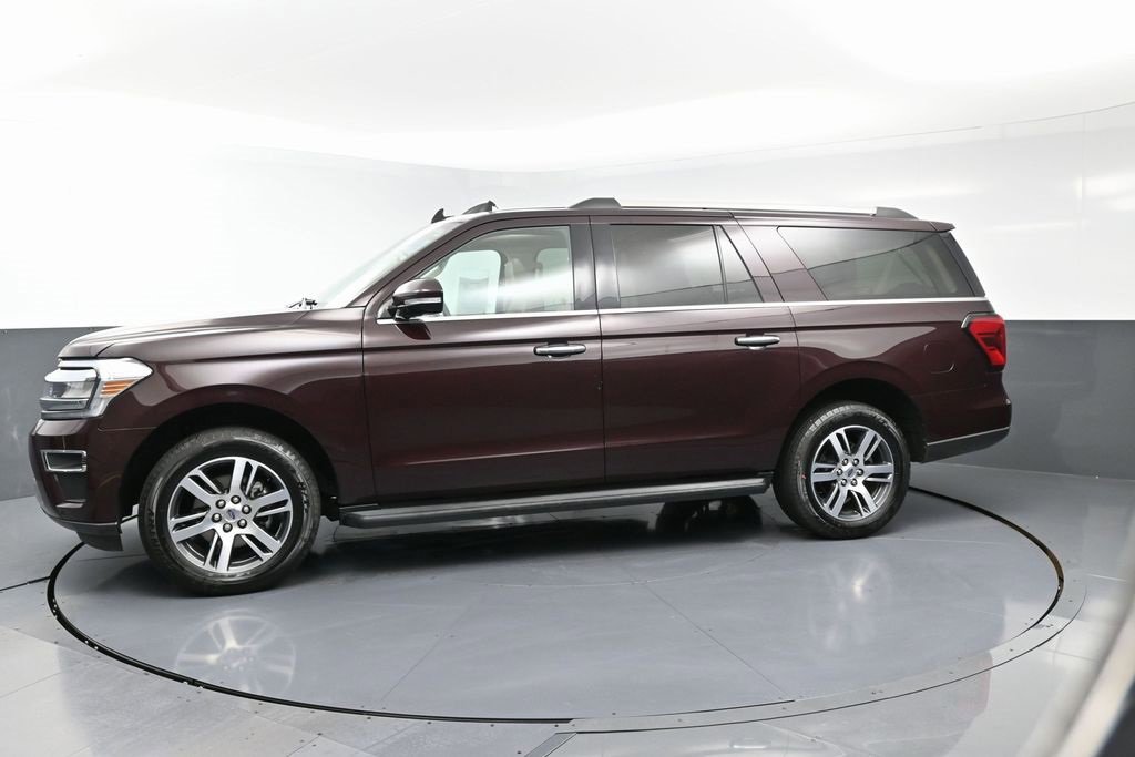 Used 2024 Ford Expedition Max Limited image 3