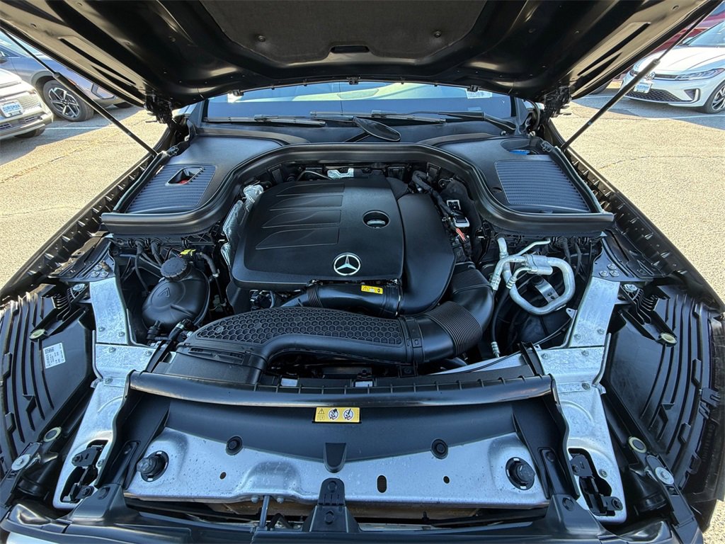 Used 2022 Mercedes-Benz GLC 300 image 27