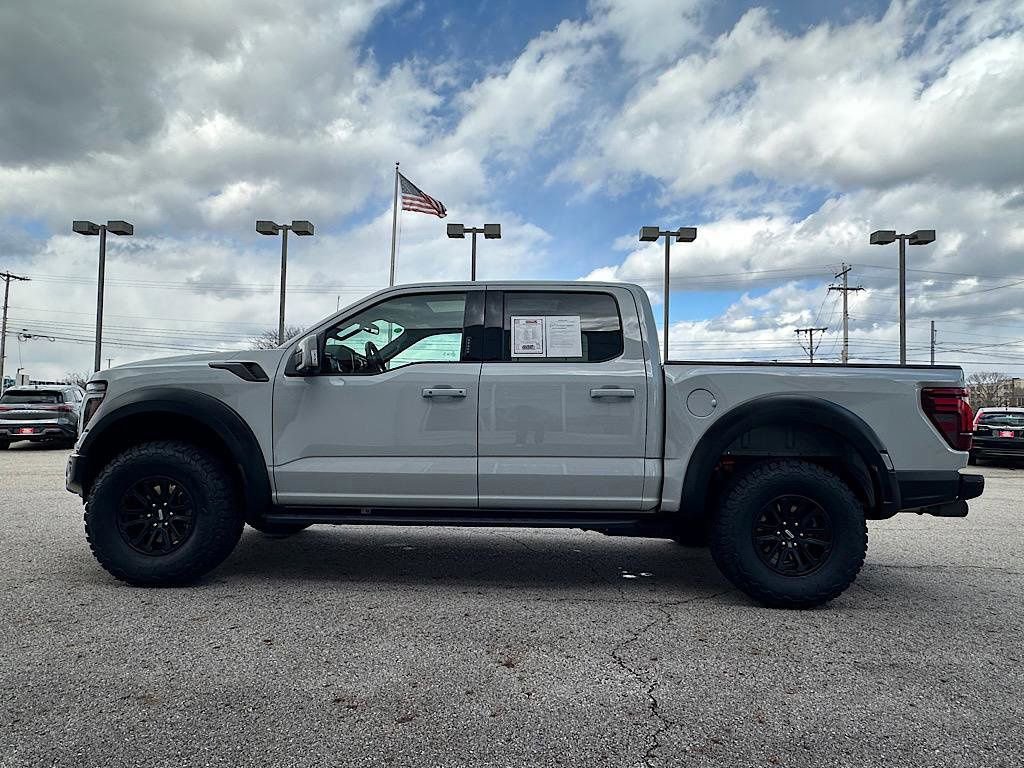 Used 2024 Ford F150 Raptor image 2
