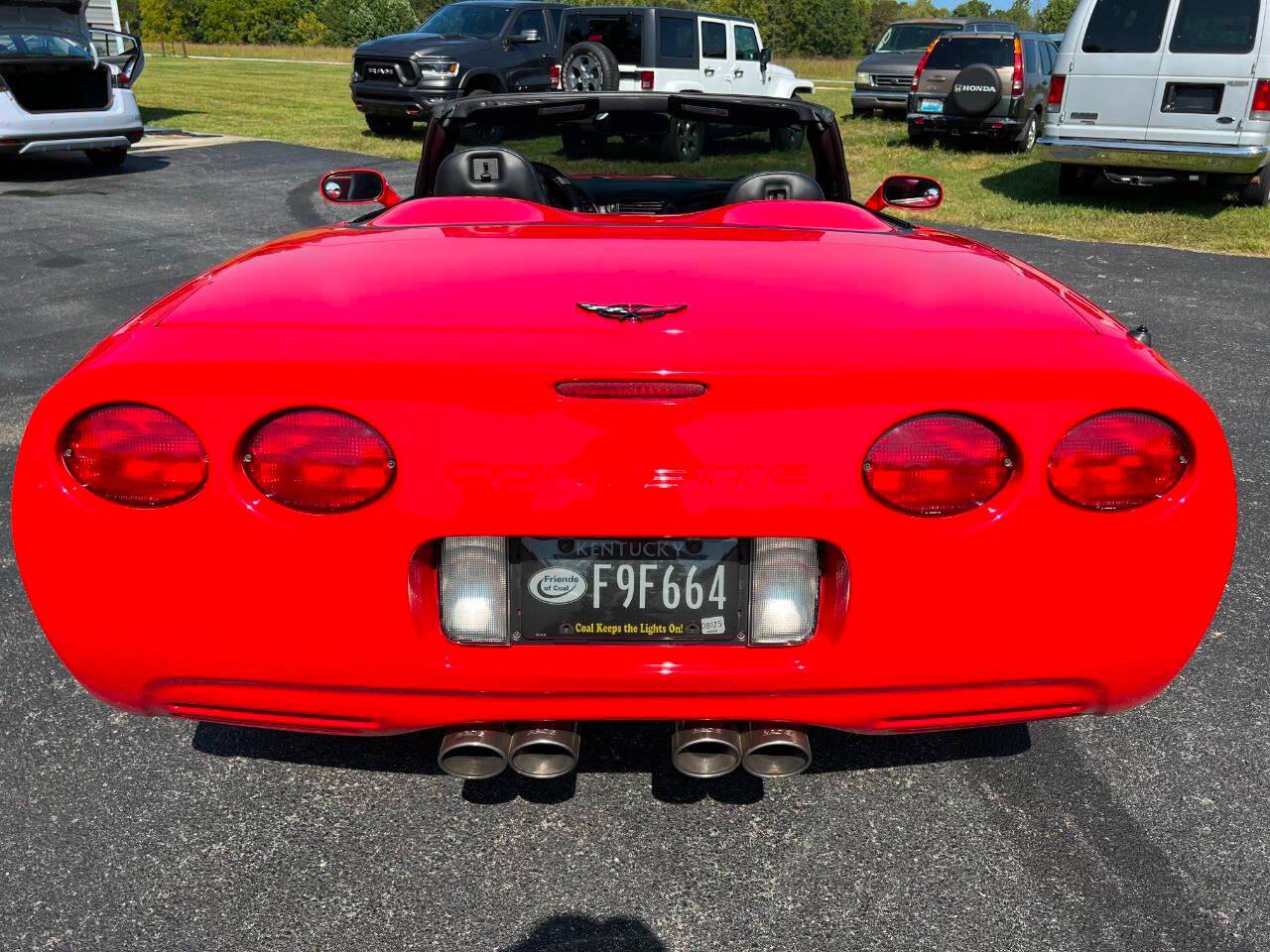 Used 2002 Chevrolet Corvette Convertible w/ Preferred Equipment Group2 RWD image 8