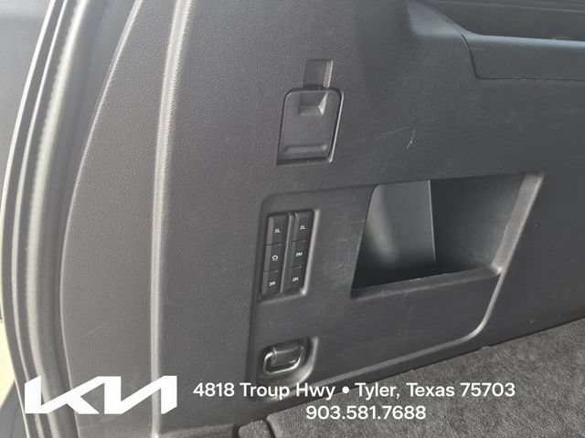 Used 2023 Ford Expedition Max XLT AWD/4WD image 12