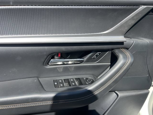 Used 2024 MAZDA CX-90 Plug-In Hybrid w/ Preferred AWD/4WD image 23