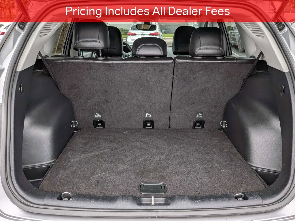 Used 2019 Jeep Compass Latitude FWD image 13