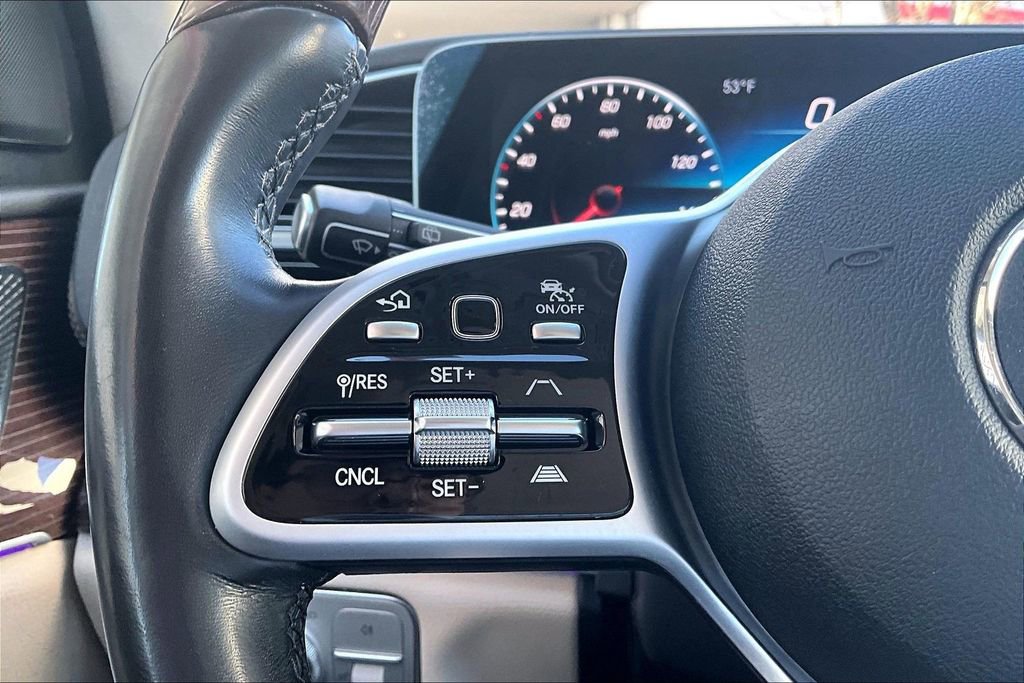 Used 2021 Mercedes-Benz GLS 580 4MATIC image 12