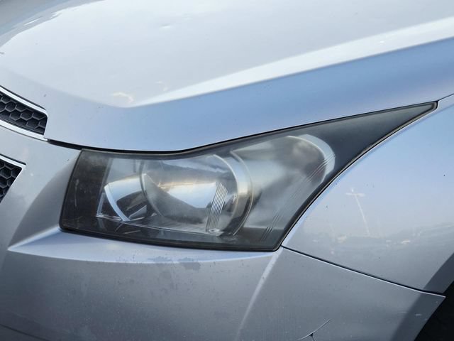 Used 2014 Chevrolet Cruze LT FWD image 6