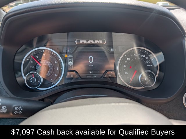 New 2026 RAM 1500 Express AWD/4WD image 15