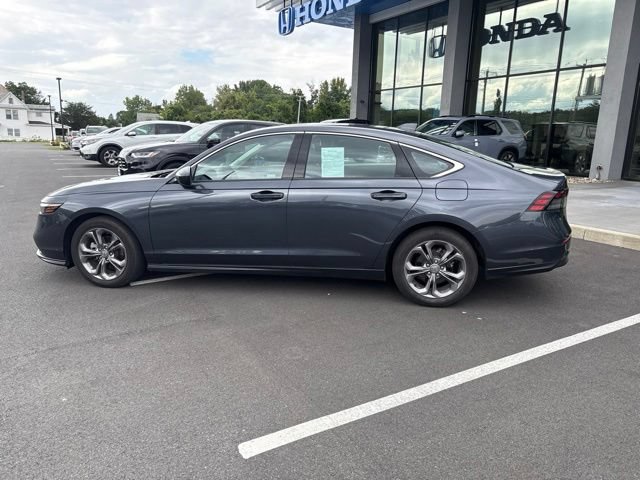 Used 2024 Honda Accord EX image 10