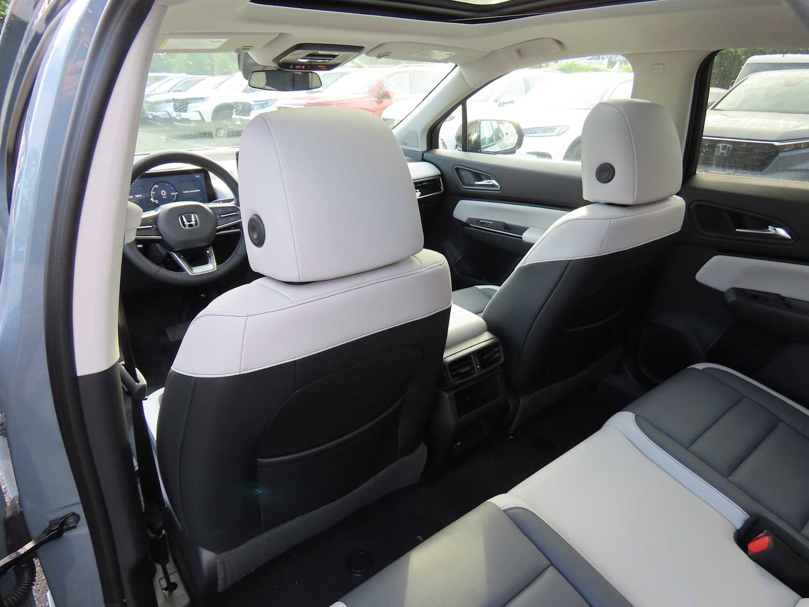 New 2026 Honda Prologue Touring image 14