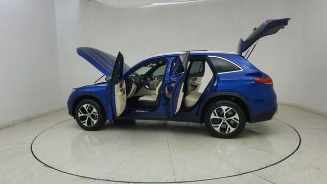 Used 2025 Mercedes-Benz GLC 350e 4MATIC image 74