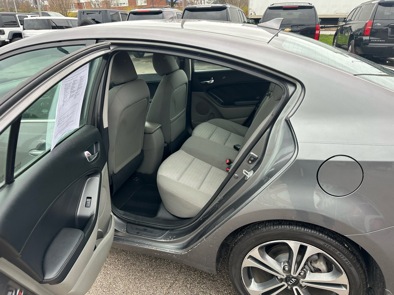 Used 2016 Kia Forte EX image 14