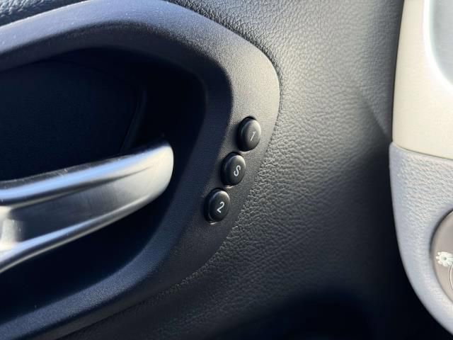Used 2014 Jeep Cherokee Limited w/ Technology Group AWD/4WD image 20