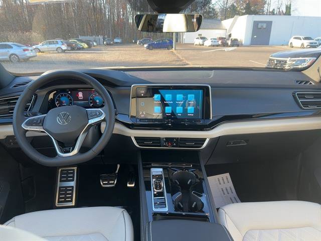 New 2025 Volkswagen Atlas Cross Sport SEL Premium R-Line image 9