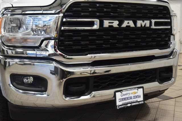 Used 2024 RAM 3500 SLT w/ Quick Order Package 2YG SLT AWD/4WD image 7