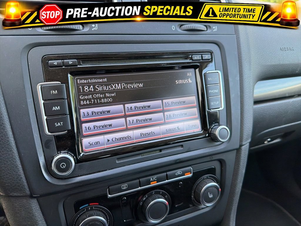 Used 2014 Volkswagen Jetta SE FWD image 44