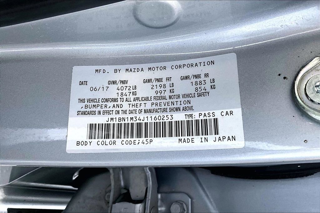 Used 2018 MAZDA MAZDA3 Grand Touring w/ Premium Equipment Package FWD image 19