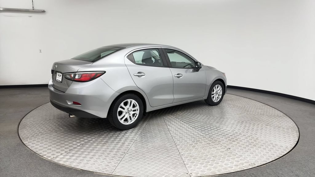 Used 2016 Scion iA FWD image 2