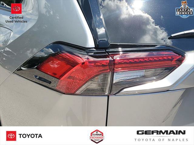 Certified 2021 Toyota RAV4 XSE w/ XSE Grade Weather Package AWD/4WD image 17