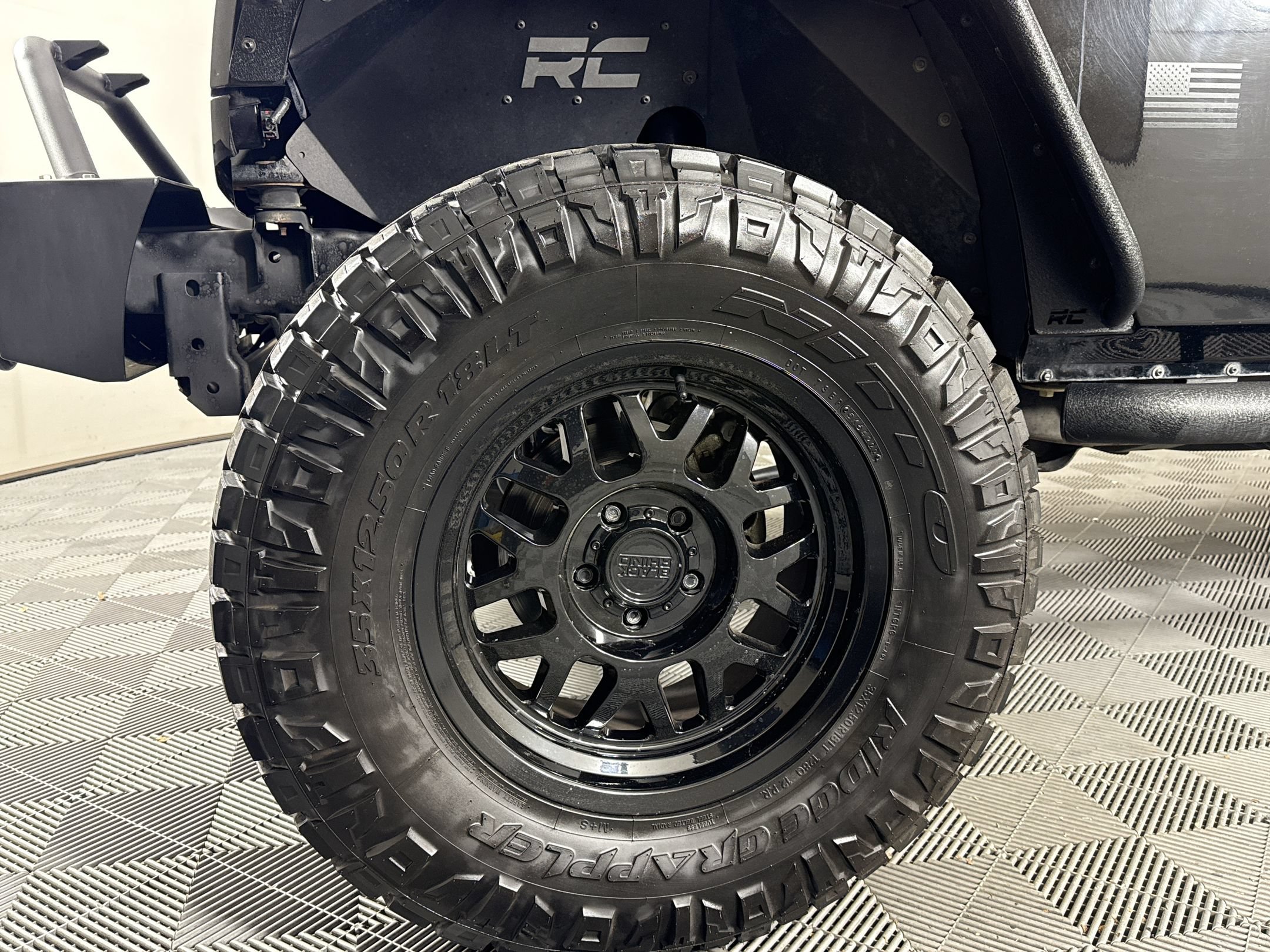 Used 2015 Jeep Wrangler Unlimited Sport w/ Max Tow Package AWD/4WD image 11