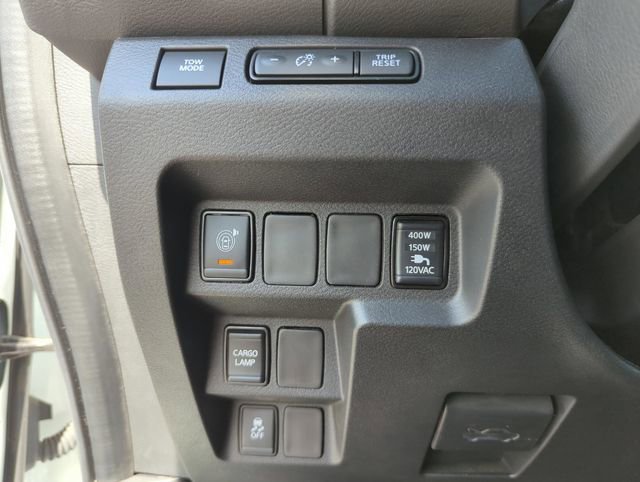 Certified 2025 Nissan Frontier SV w/ SV Convenience Package image 38