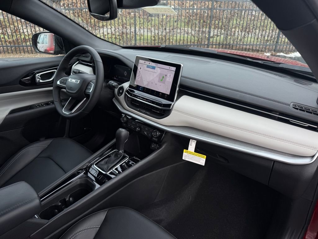 New 2026 Jeep Compass Limited w/ Sun, Sound & Navigation Group image 13