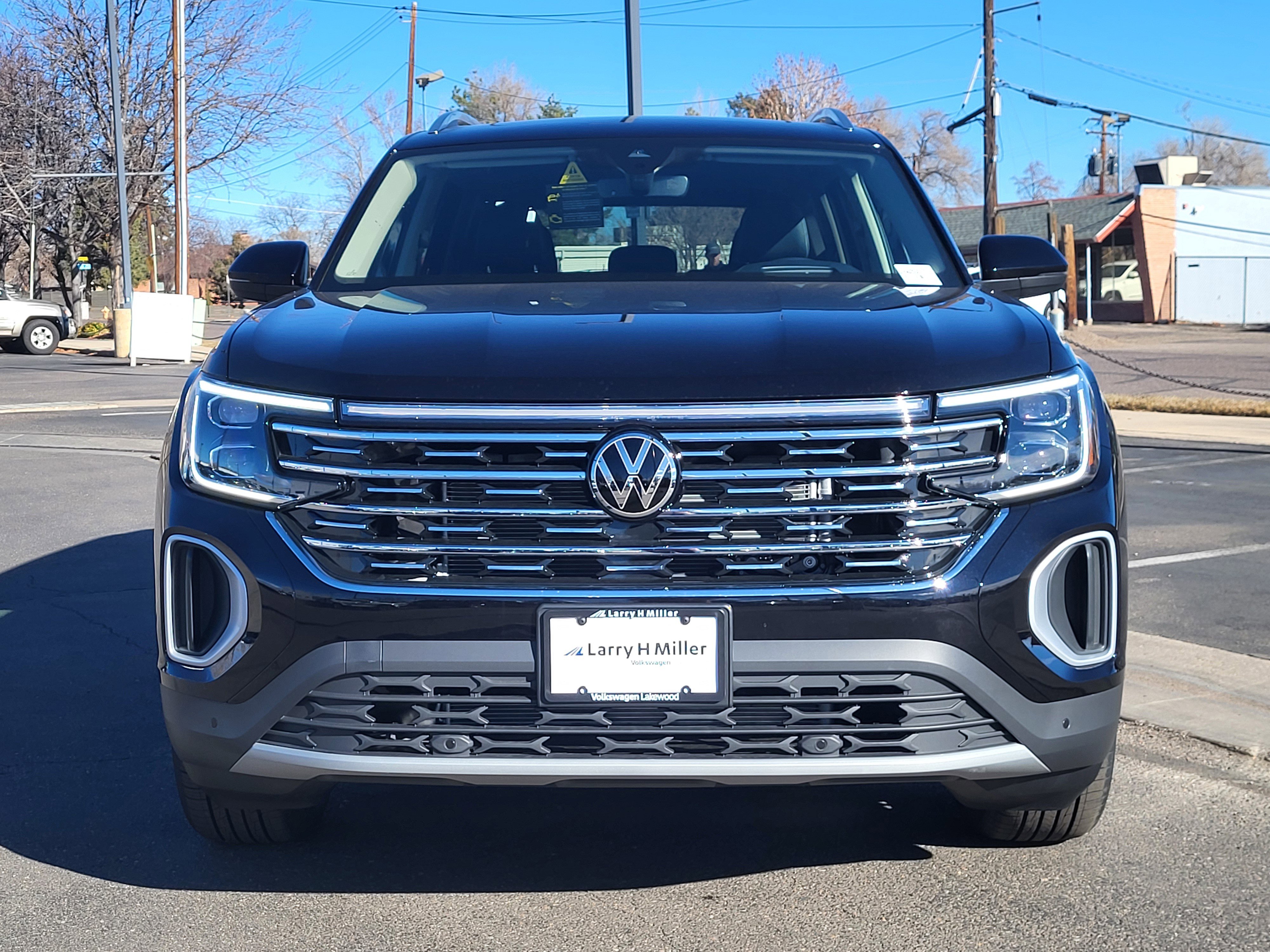 New 2026 Volkswagen Atlas SEL image 9