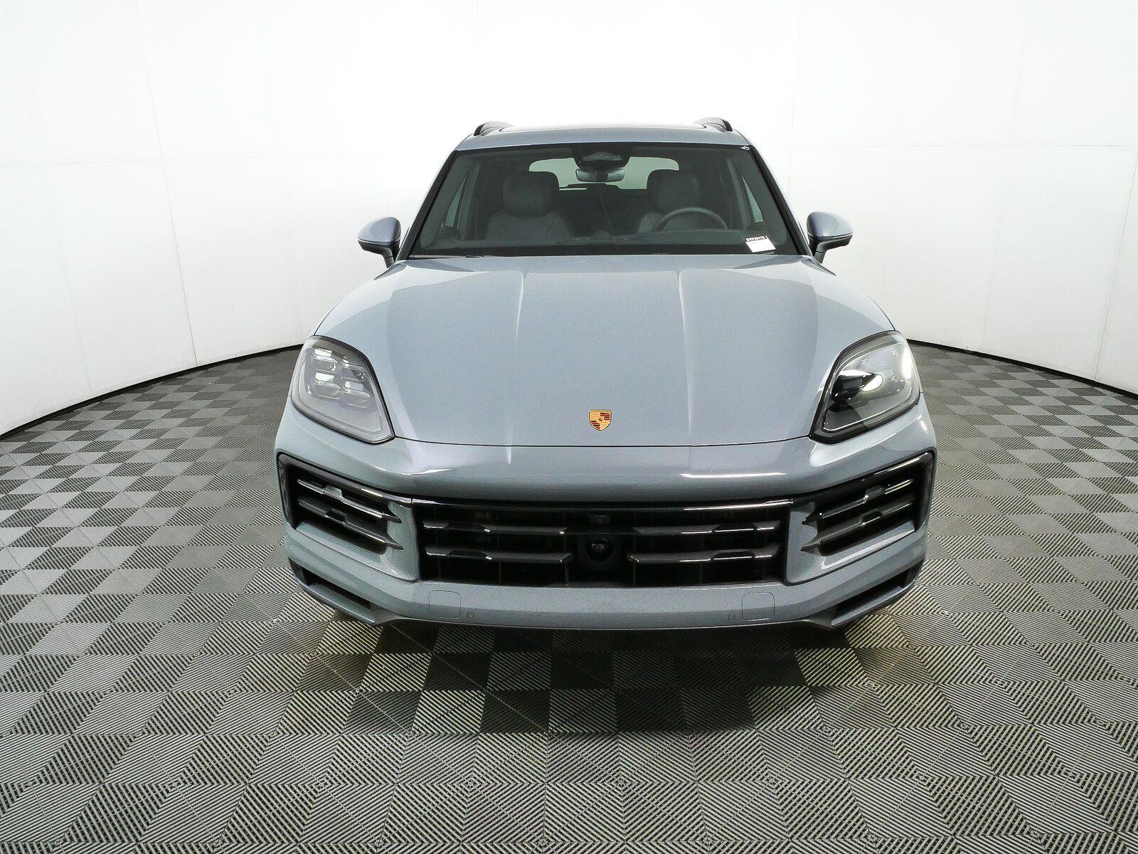 New 2026 Porsche Cayenne AWD/4WD image 34