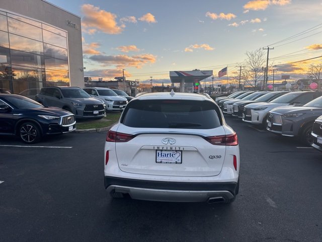 Certified 2022 INFINITI QX50 Luxe image 6