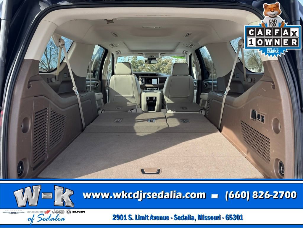 Used 2023 GMC Yukon XL Denali AWD/4WD image 38