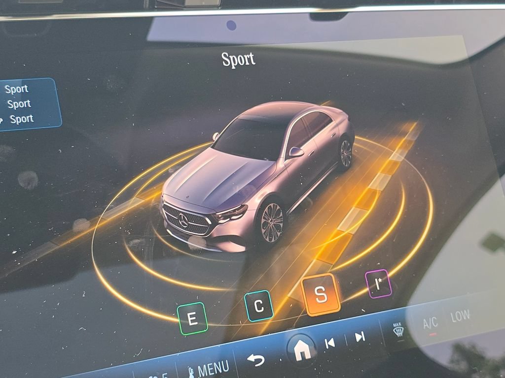 New 2026 Mercedes-Benz E 450 4MATIC Sedan image 36