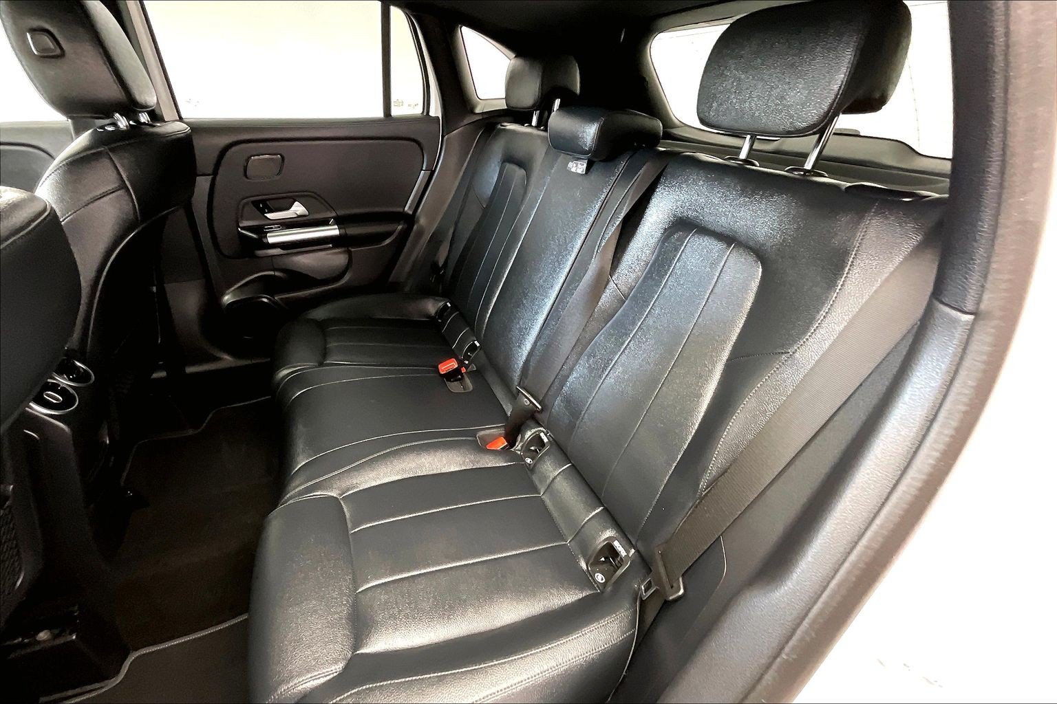 Used 2024 Mercedes-Benz GLA 250 4MATIC image 19
