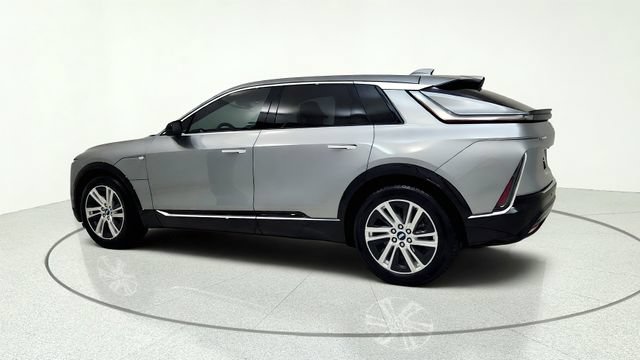 Used 2024 Cadillac Lyriq Tech RWD image 7