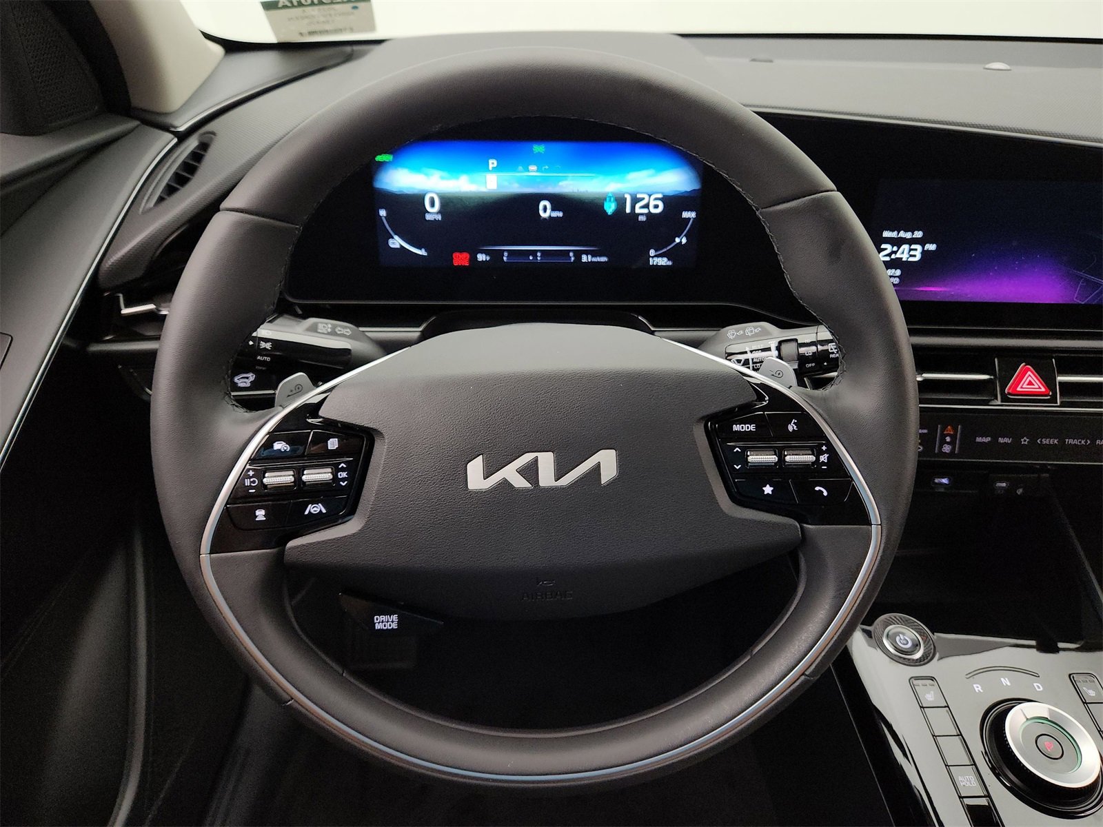 Certified 2025 Kia Niro Wind image 3