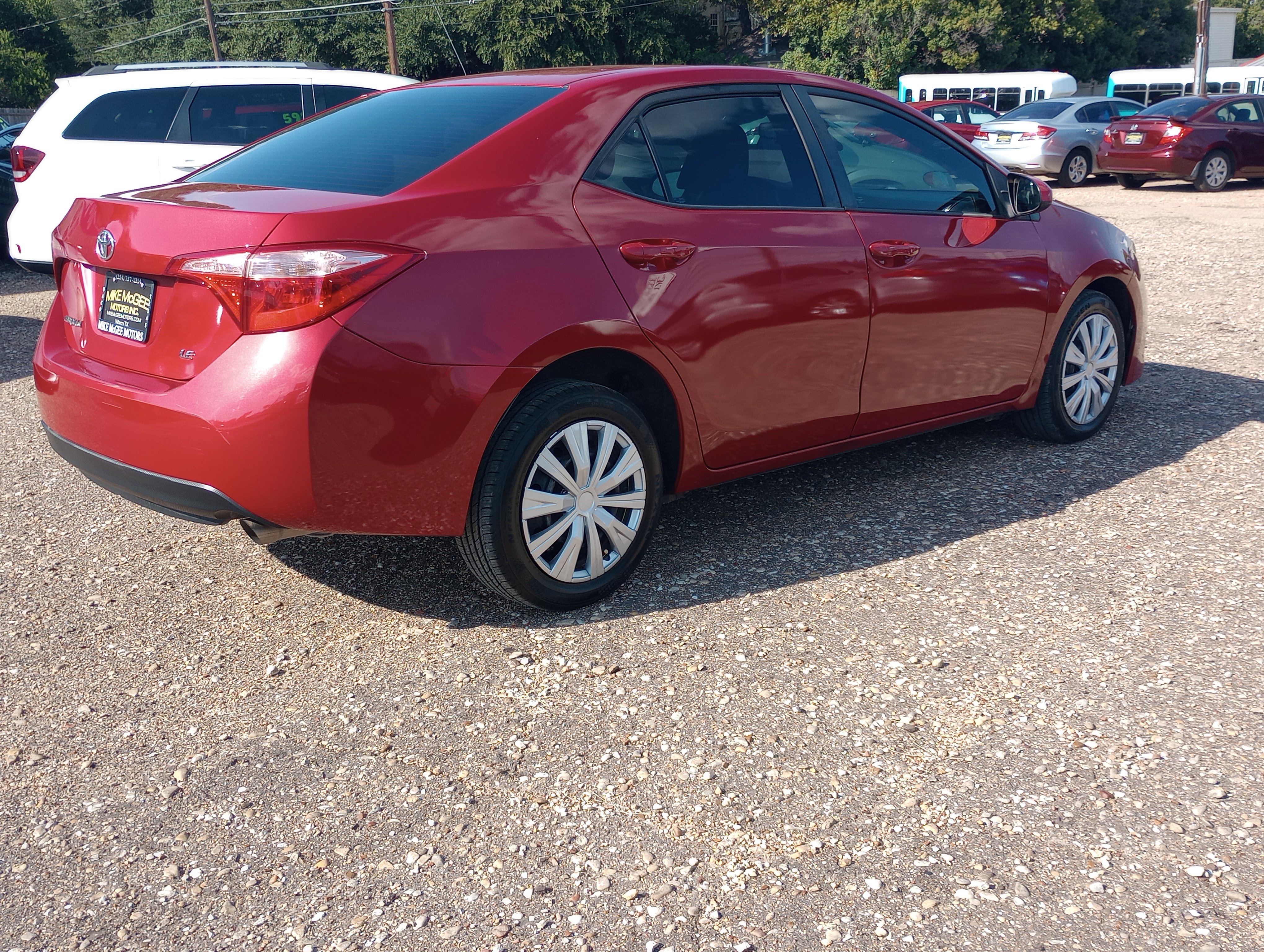 Used 2017 Toyota Corolla LE image 7
