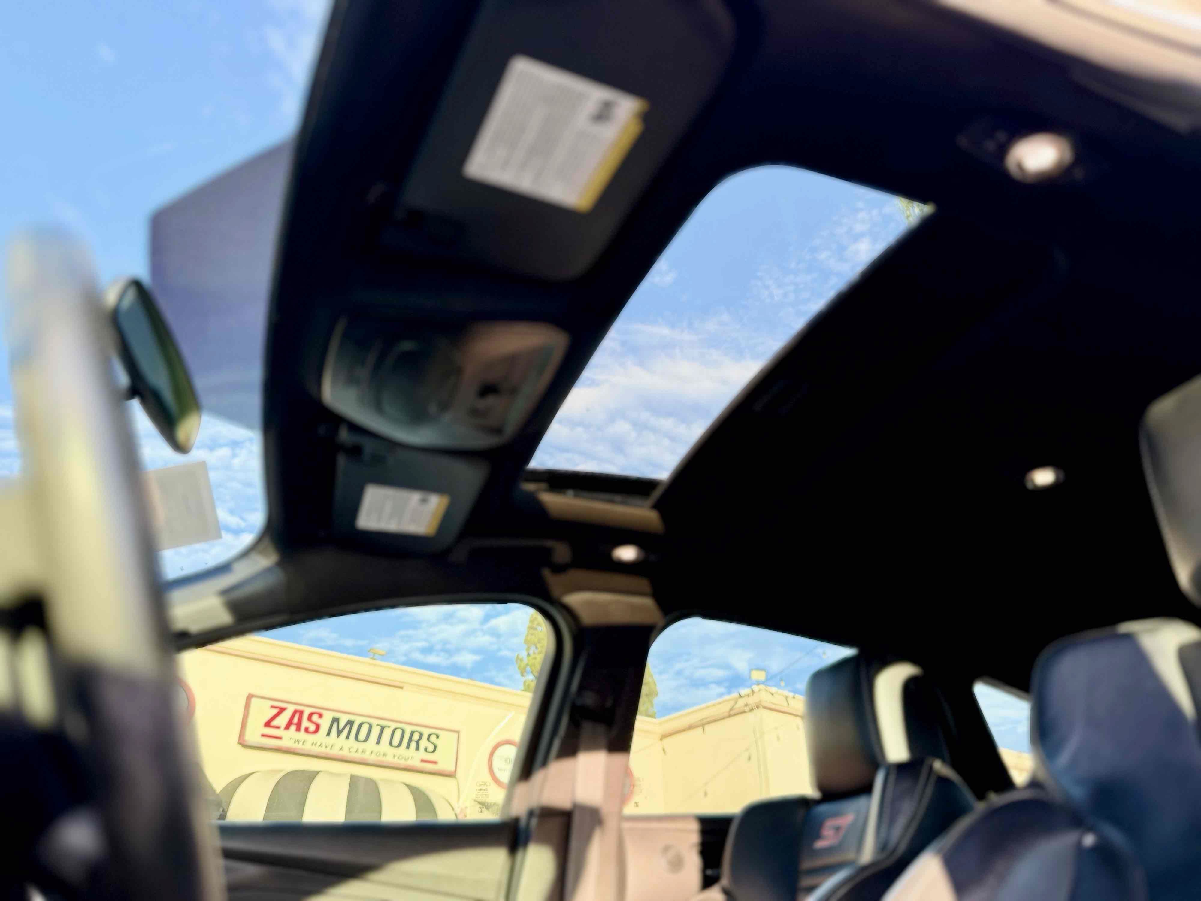 Used 2014 Ford Focus ST w/ Equipment Group 202A FWD image 23