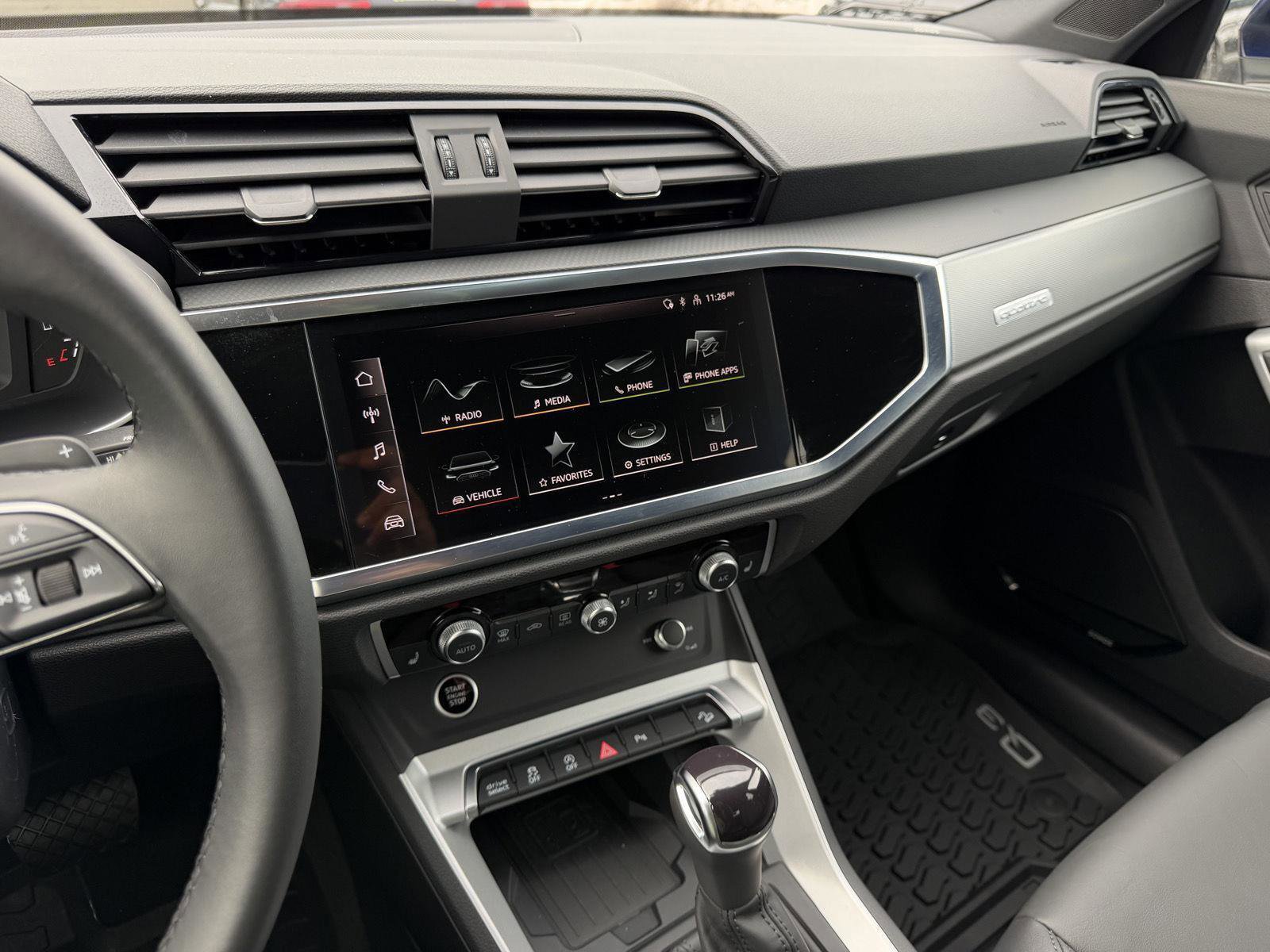 Used 2025 Audi Q3 2.0T Premium Plus w/ Premium Plus Package image 17