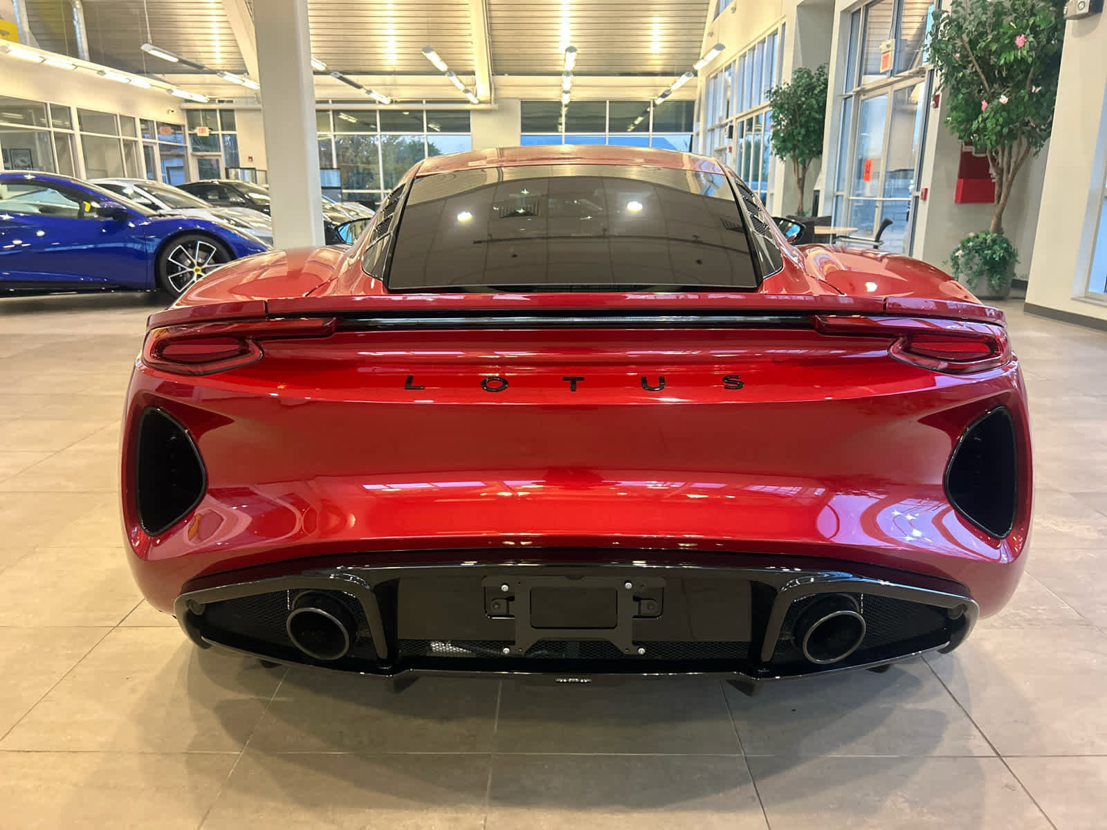 New 2025 Lotus Emira image 4