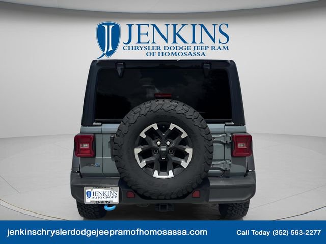 Used 2024 Jeep Wrangler Unlimited Rubicon 4xe image 3