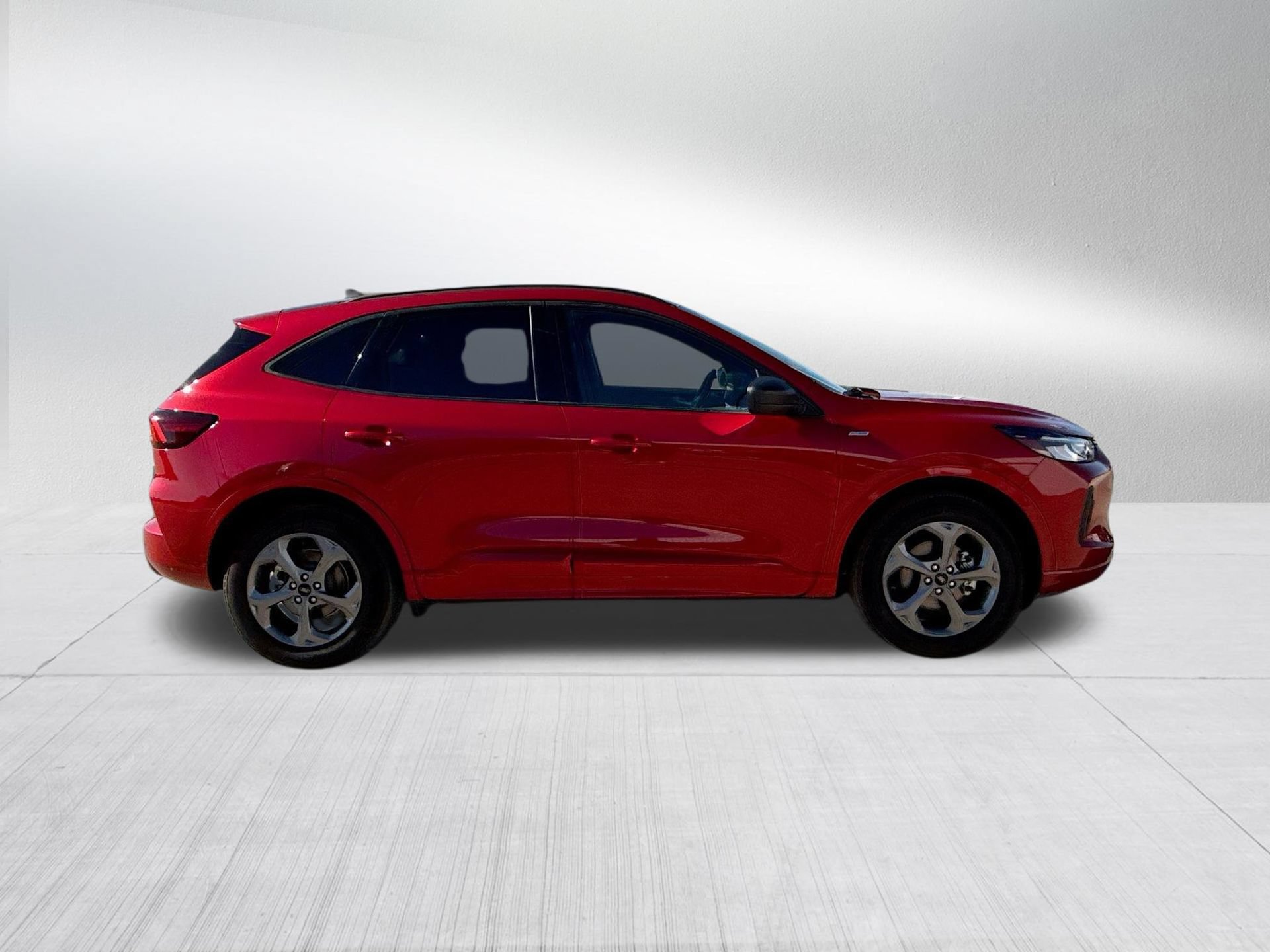 Used 2023 Ford Escape ST-Line w/ Tech Pack #1 AWD/4WD image 5