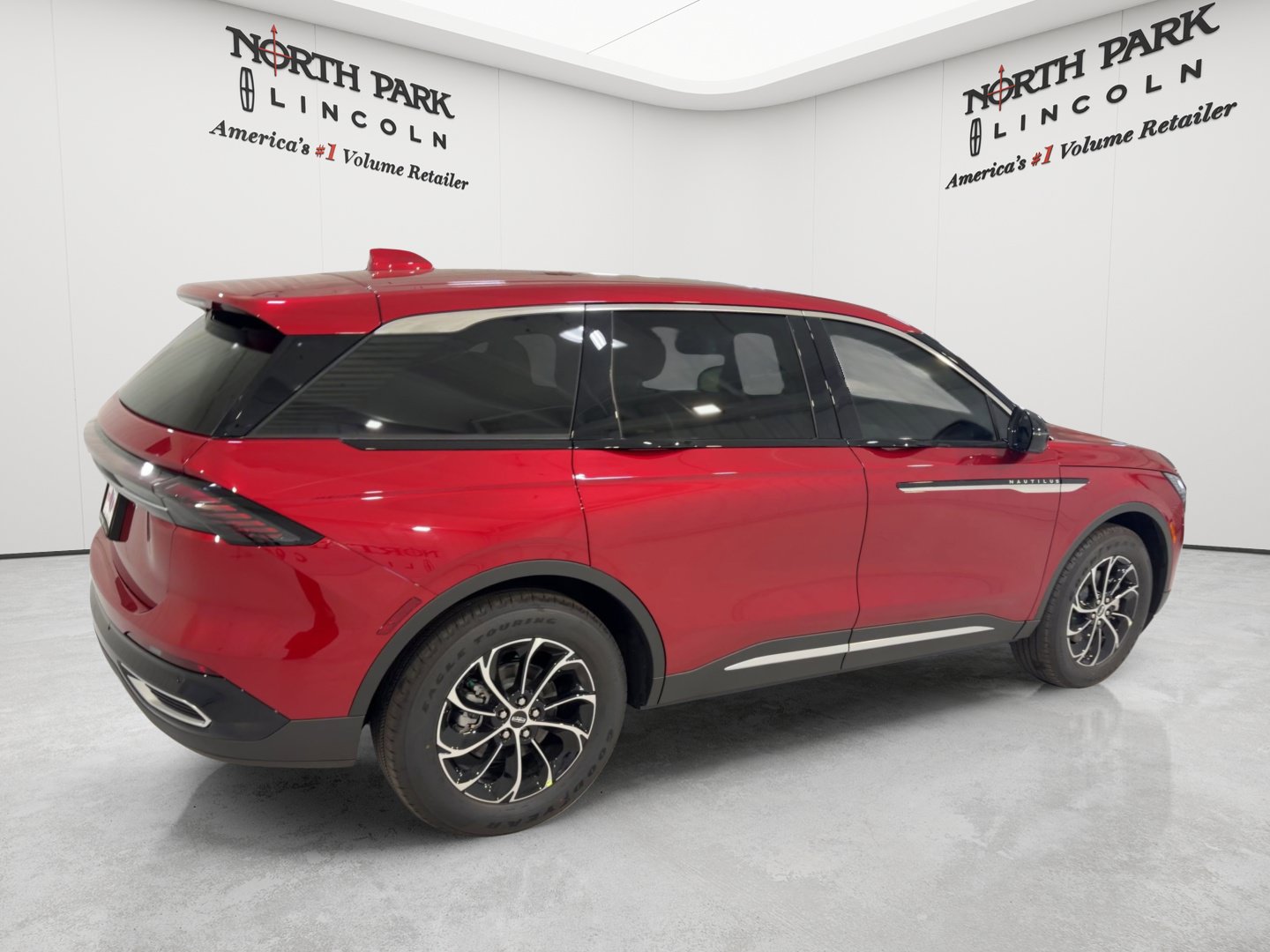 New 2026 Lincoln Nautilus Premier AWD/4WD image 9