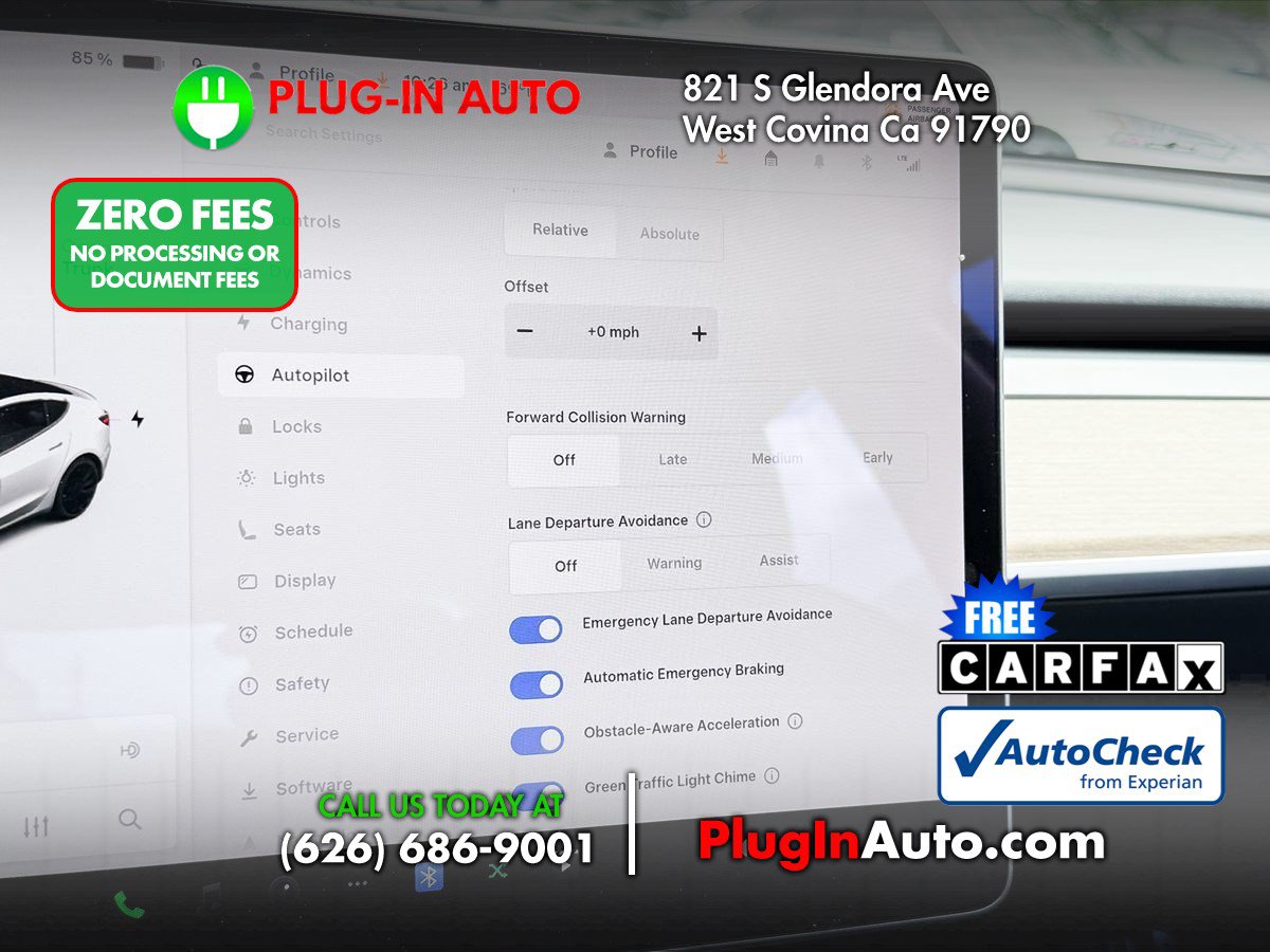 Used 2021 Tesla Model 3 Performance AWD/4WD image 25