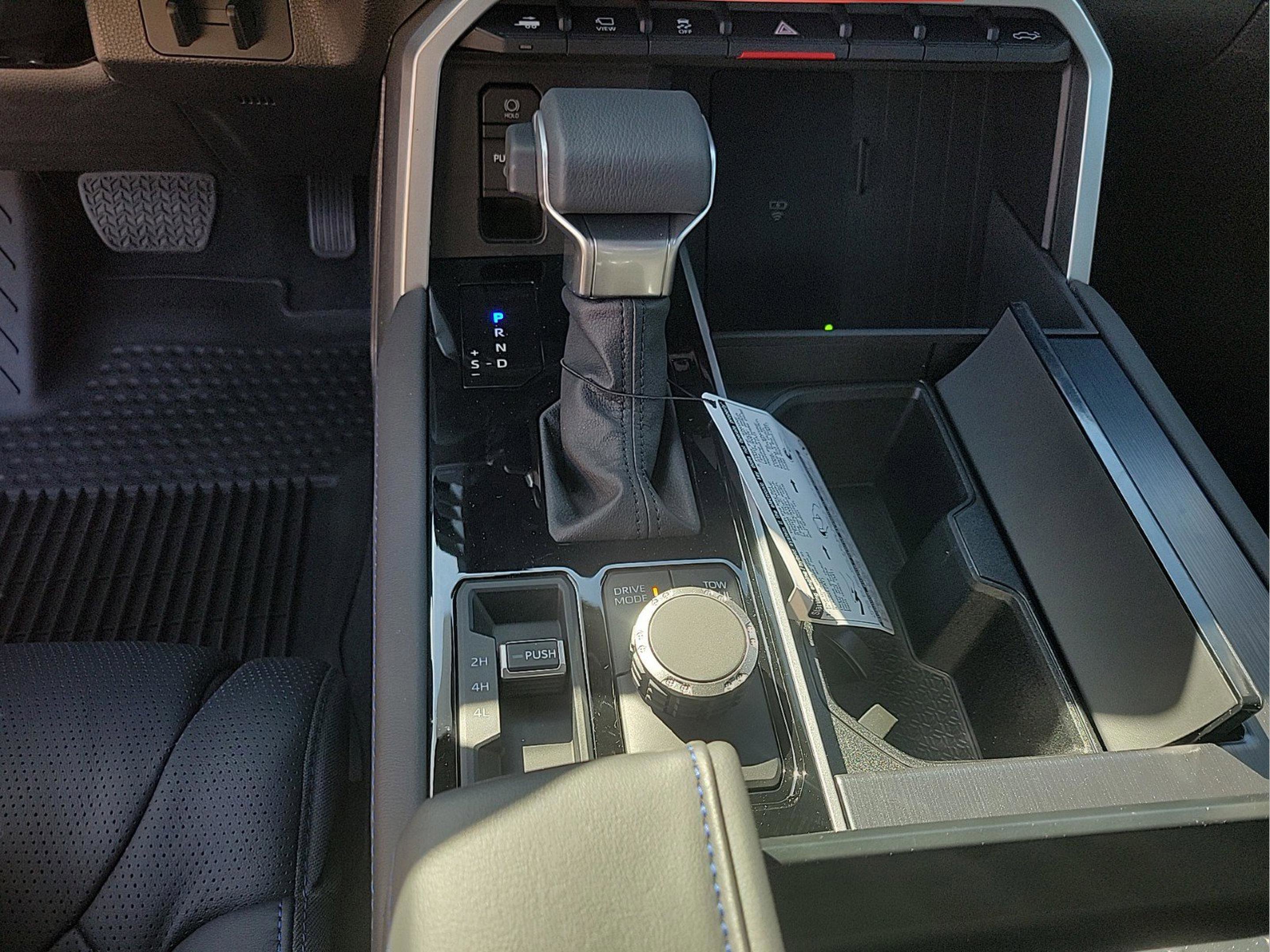 New 2025 Toyota Tundra Platinum image 18