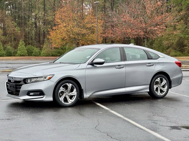 Used 2019 Honda Accord EX image 2