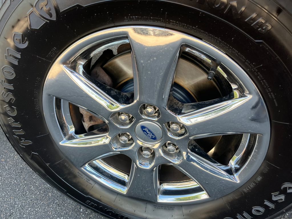 Used 2018 Ford F150 XLT w/ Equipment Group 302A Luxury AWD/4WD image 39