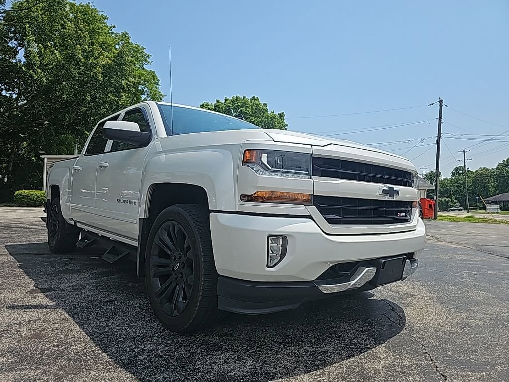 Used 2018 Chevrolet Silverado 1500 LT w/ All Star Edition image 56