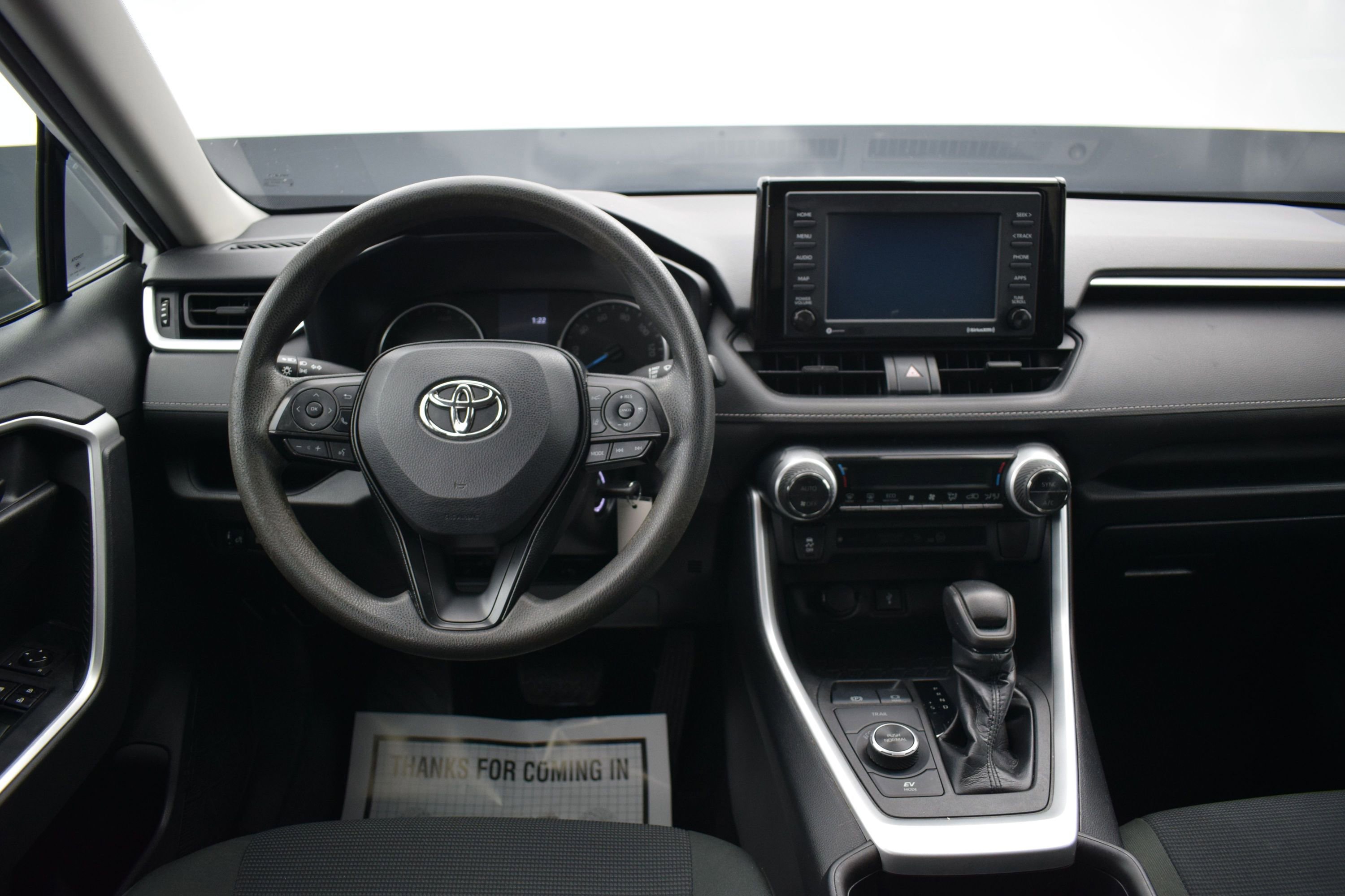 Used 2021 Toyota RAV4 LE AWD/4WD image 14