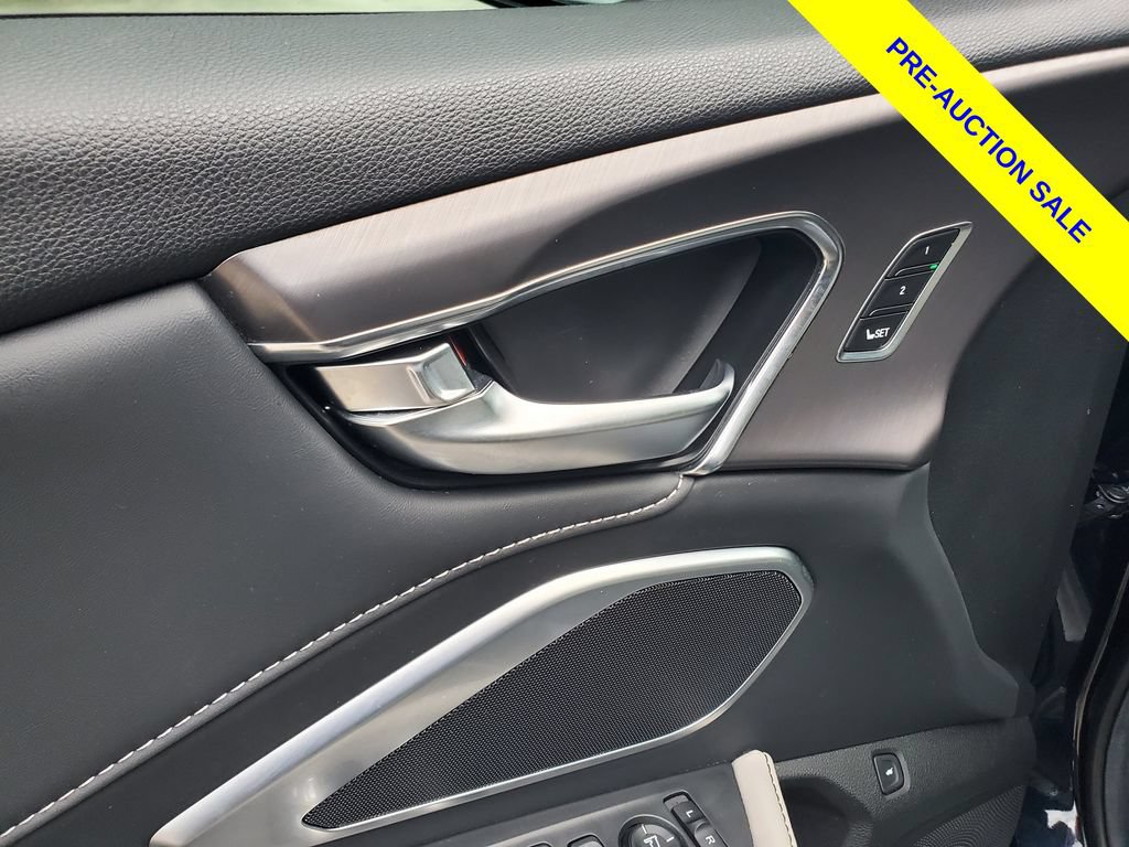 Used 2025 Acura RDX SH-AWD image 22