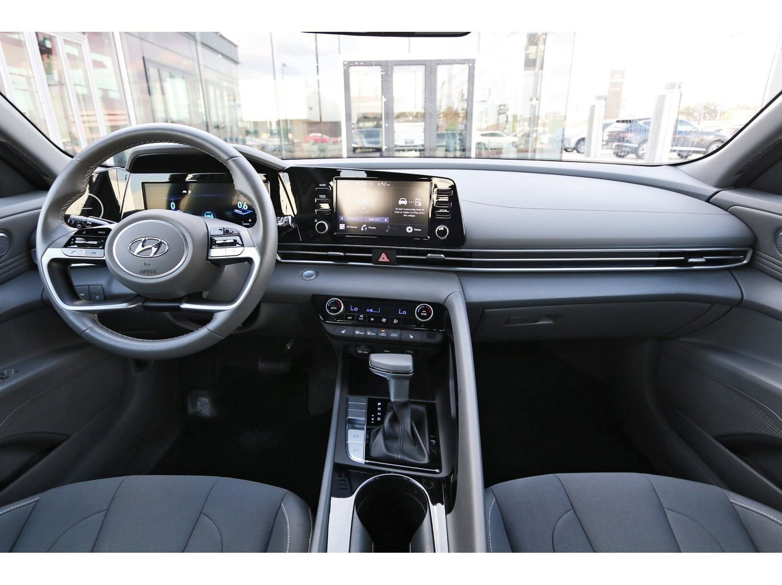 Used 2021 Hyundai Elantra SEL w/ Convenience Package image 11