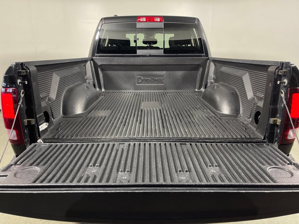 Used 2020 RAM 1500 Warlock RWD image 10