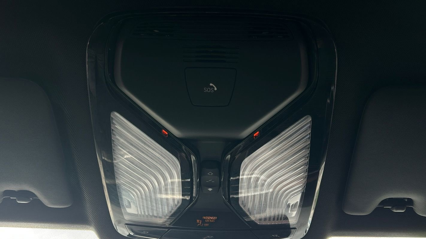 Used 2019 BMW 330i xDrive xDrive w/ M Sport Package image 39