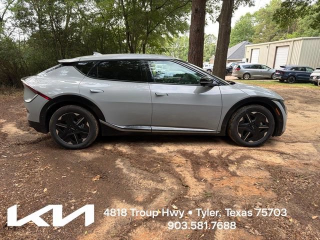 Certified 2025 Kia EV6 Wind RWD image 13